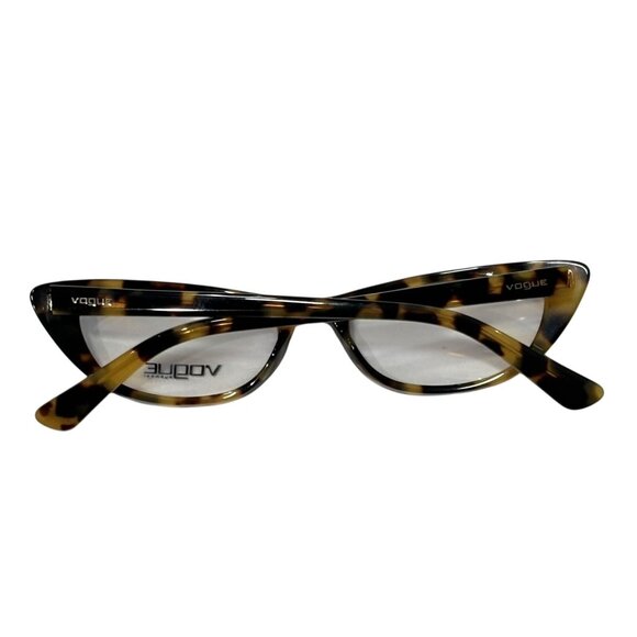 Vogue x Gigi Hadid Eyeglasses in Brown Yellow Tortoise - Picture 4 of 6